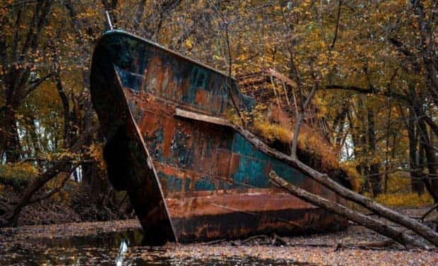 abandoned places and things 20 The Beauty of Abandoned Places #30 (20 photos)