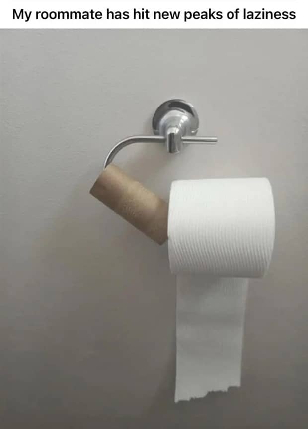 People Exposing Their Worst Roommates (21 photos)