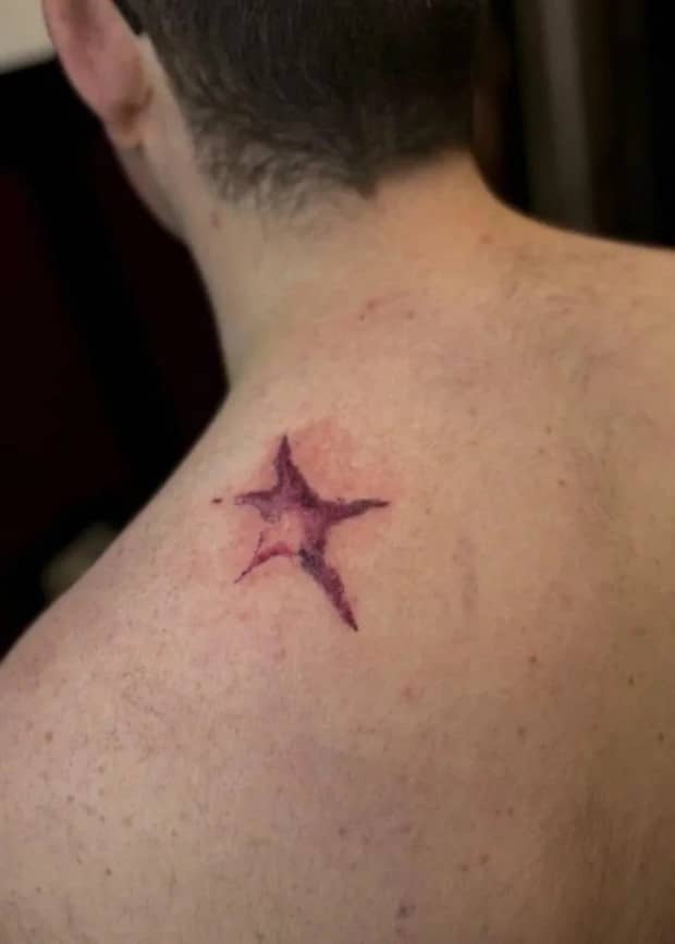 bad tattoos 20 Crappy Tattoos that Shouldn’t Have Been Done #38 (23 photos)