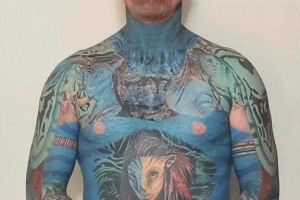 18 Bizarre Tattoos With Unclear Meanings (18 photos)
