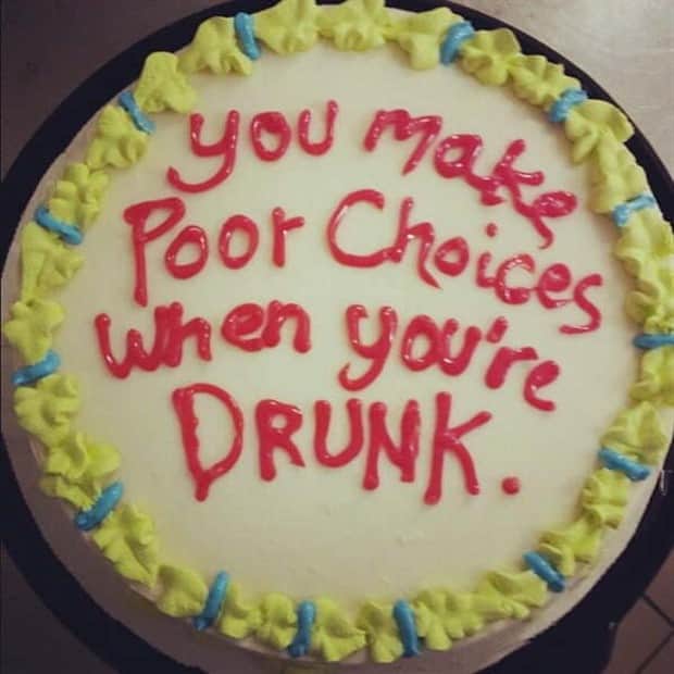 bold cakes 4 Awkwardly Direct Cakes People Made (40 photos)