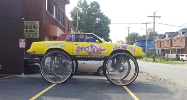 25 Cars Featuring Insanely Big Wheels (25 photos)