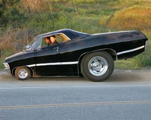 25 Cars Featuring Insanely Big Wheels (25 photos)