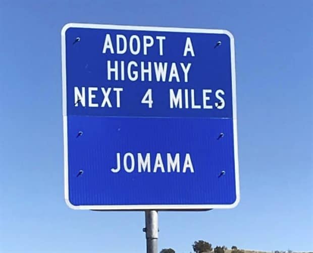 confusing street signs 23 Confusing Street Signs Nobody Understands (32 photos)