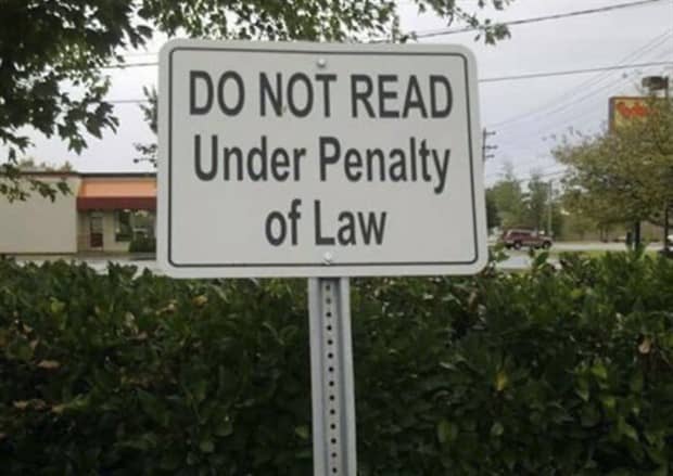 confusing street signs 26 Confusing Street Signs Nobody Understands (32 photos)