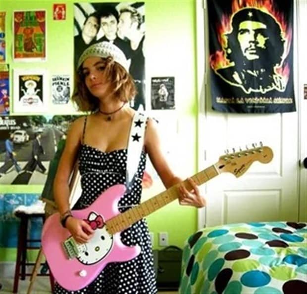 Cringey Photos The Internet Saved (20 photos)