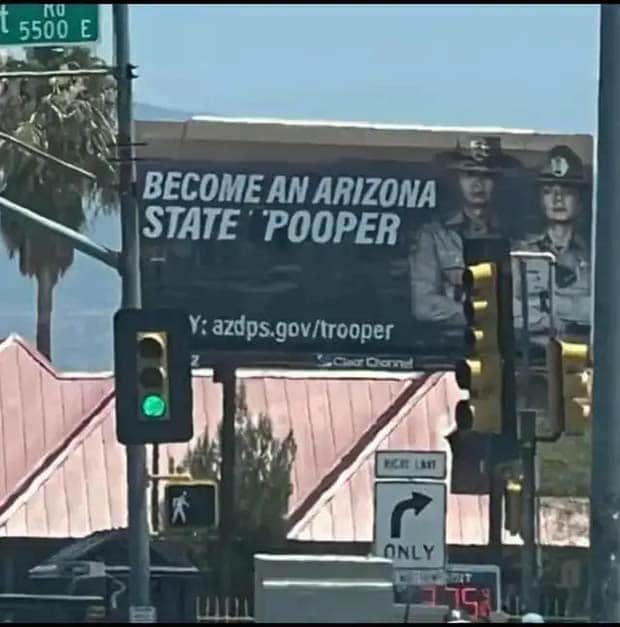 Funny Vandalism That Was Weirdly Wholesome (26 photos)