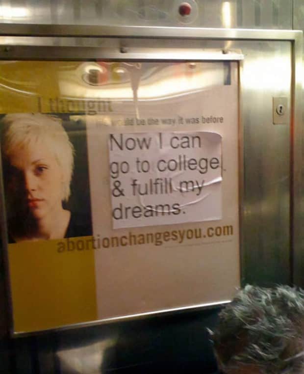 Funny Vandalism That Was Weirdly Wholesome (26 photos)