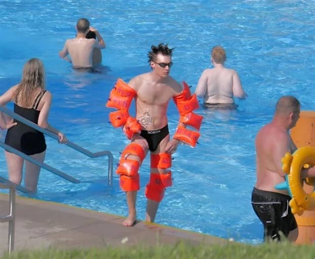 klyker picdump 12 8 2025 3 Klyker Picdump #1871 (41 photos)