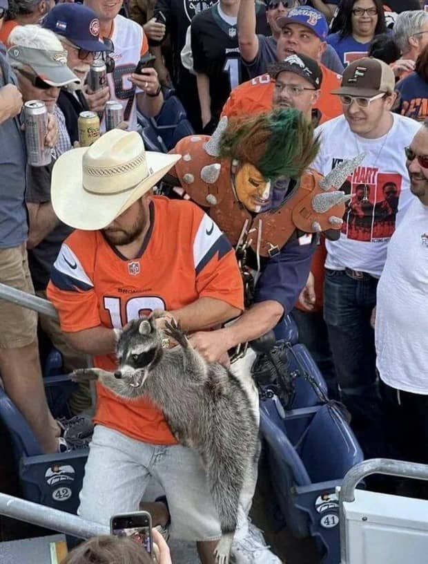 klyker picdump 12 8 2025 33 Klyker Picdump #1871 (41 photos)