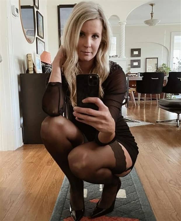 Hot Girls in Stockings #66 (22 photos)