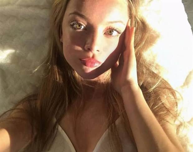 Redhead Beauties #51 (23 photos)