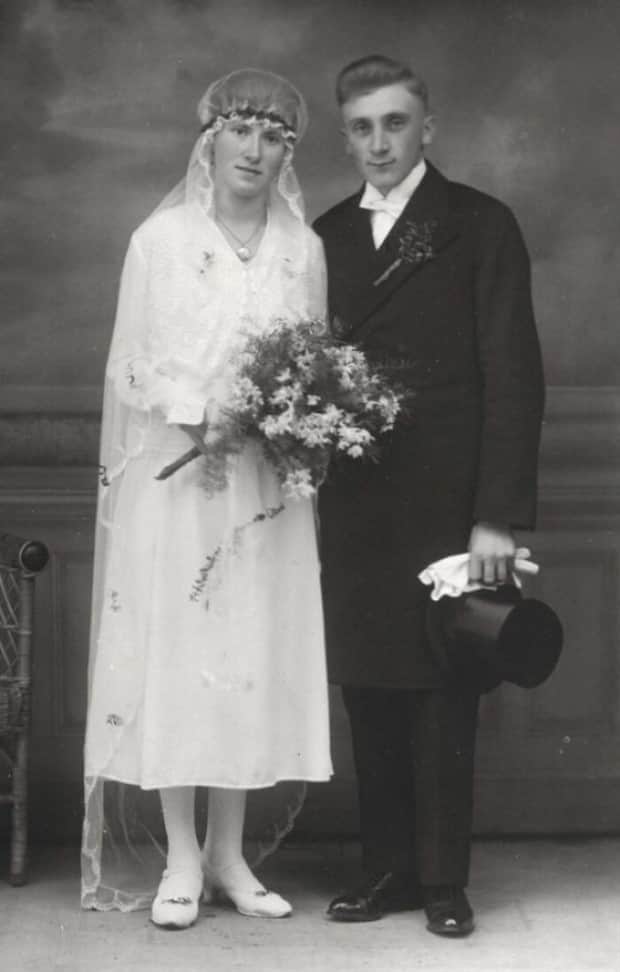 retro wedding photos 5 Timeless Love in Vintage Wedding Photos (28 photos)