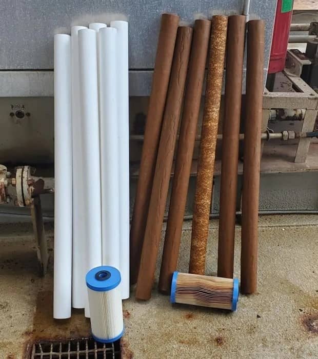 22 Random Objects Altered by Long Use (22 photos)