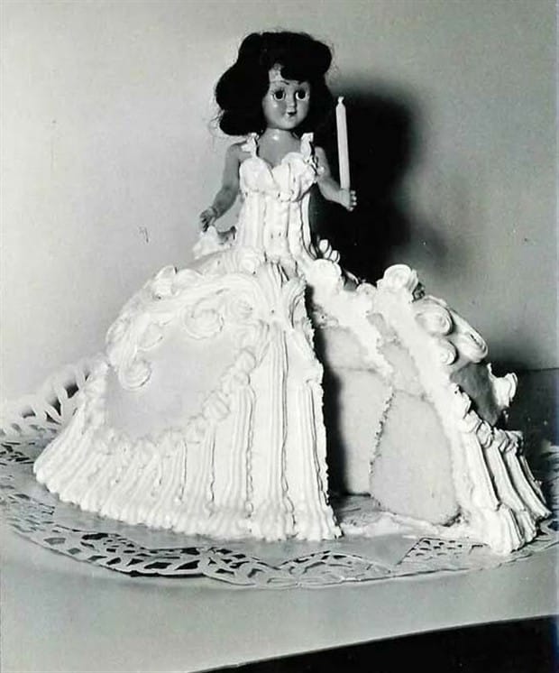 vintage foods 6 Throwback Foods That Look Unappealing (34 photos)