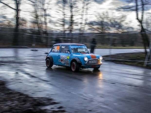 Wild Car Tuning Ideas Nobody Asked For (24 photos)