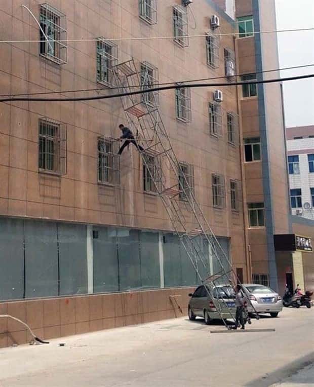 Common Sense Not Found Here (34 photos)