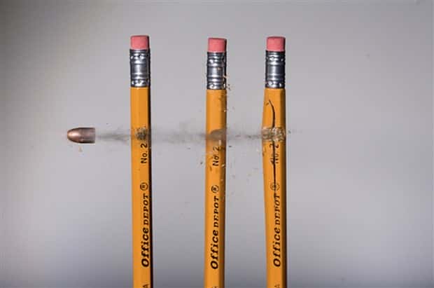 23 Stills of Bullets Penetrating Items (23 photos)