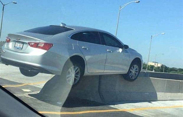 Insane Driving Fails #27 (25 photos)