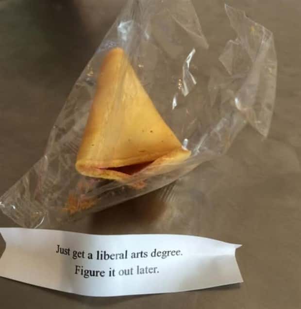 Fortune Cookies With Questionable Wisdom (22 photos)