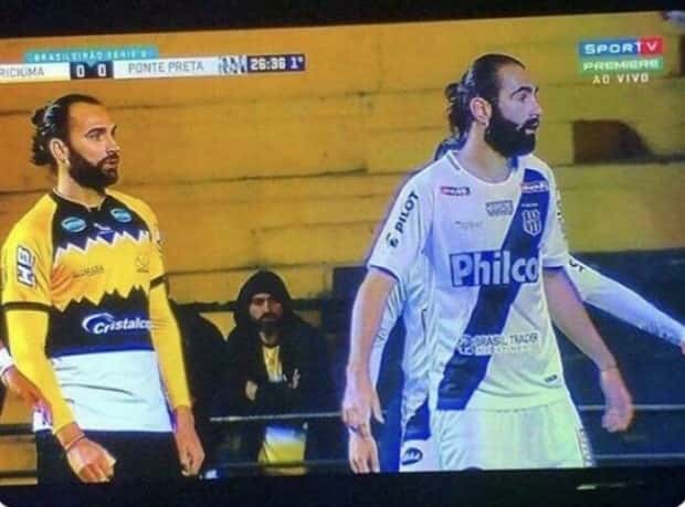 Funny Glitches Exposing Cracks in Reality (20 photos)