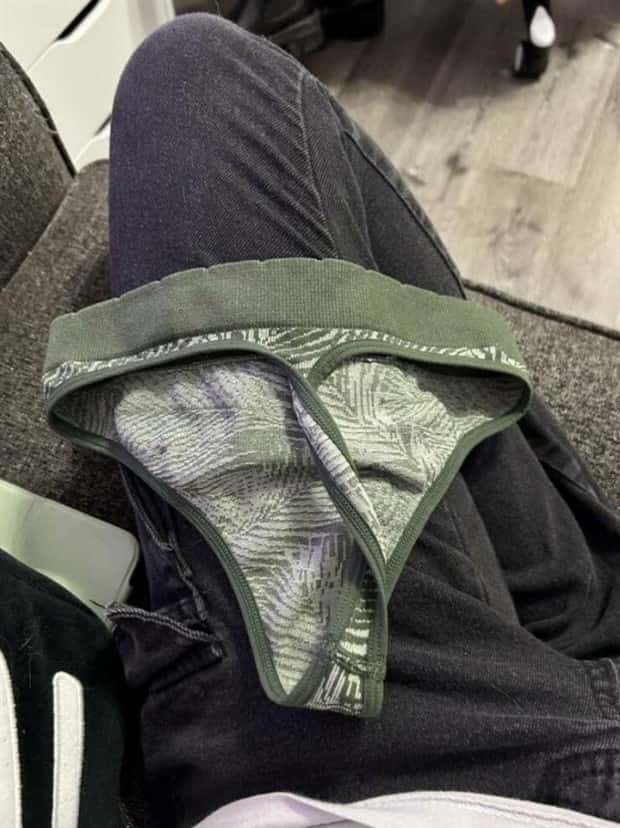 Funny Glitches Exposing Cracks in Reality (20 photos)