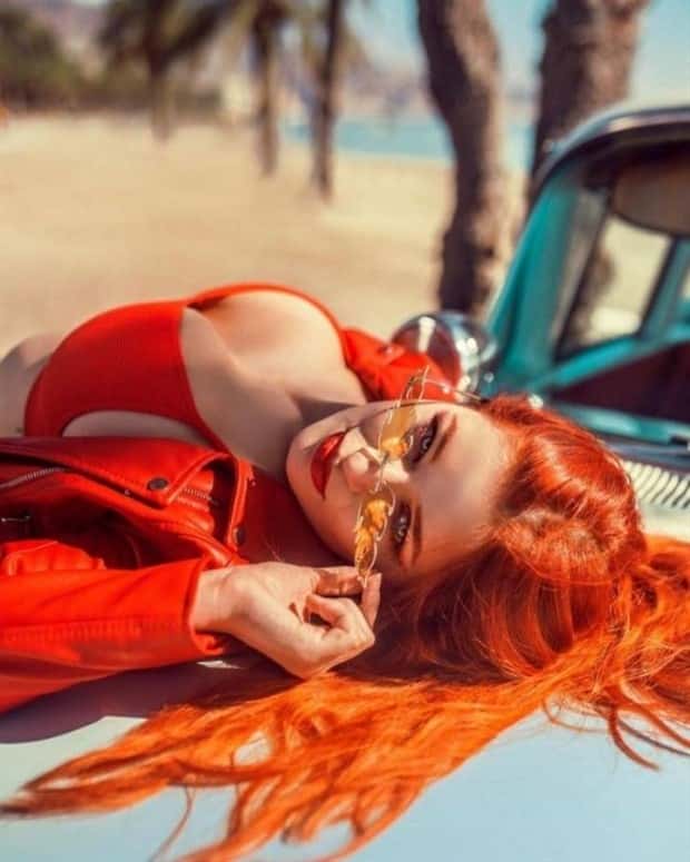 Redhead Beauties #52 (24 photos)