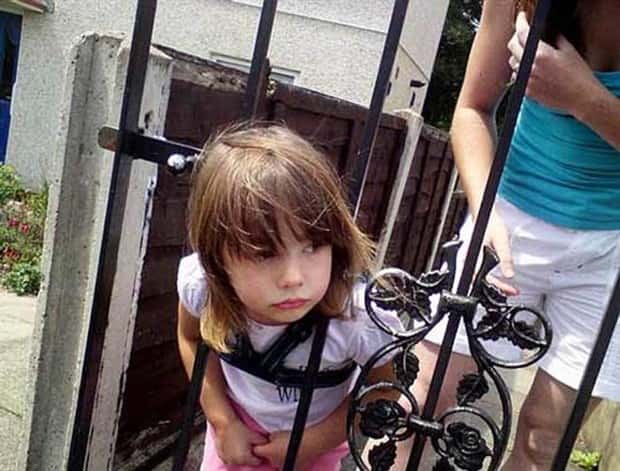Kids Tend to Get Stuck Anywhere (31 photos)