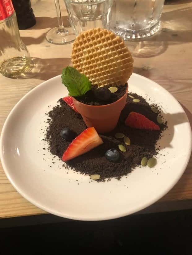 Very Strange Food Serving #30 (22 photos)