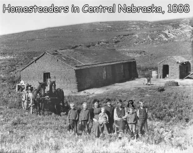 Interesting Pictures with Captions #190 (22 photos)