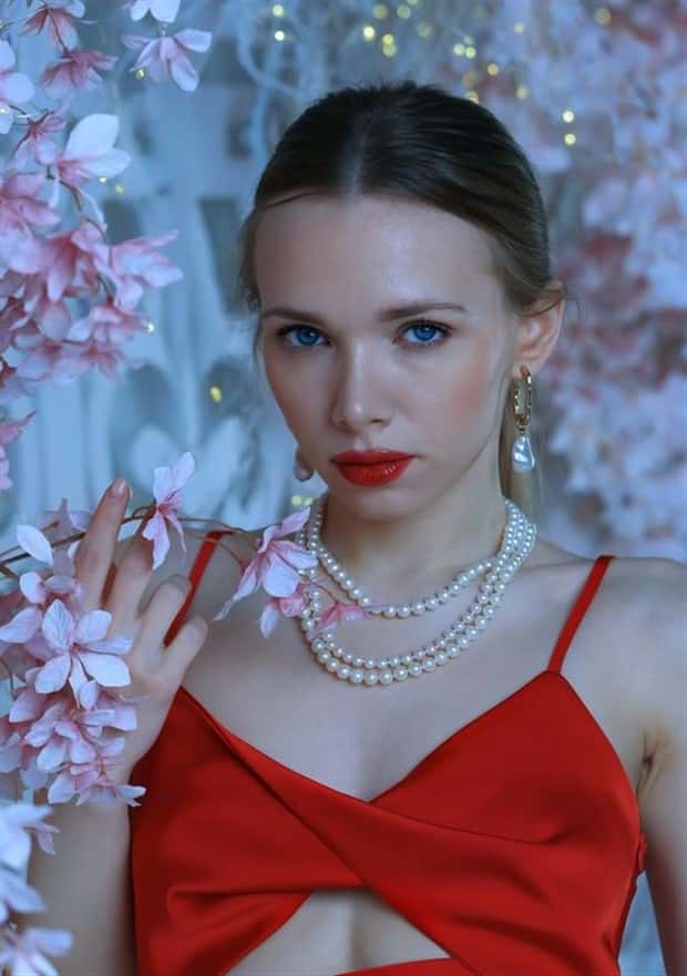 sexy red lipstick 1 Hot Girls with Red Lips #30 (22 photos)