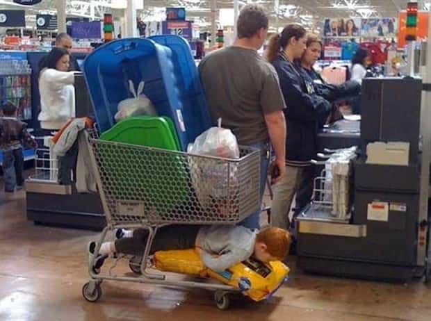 Welcome to Walmart #39 (21 photos)