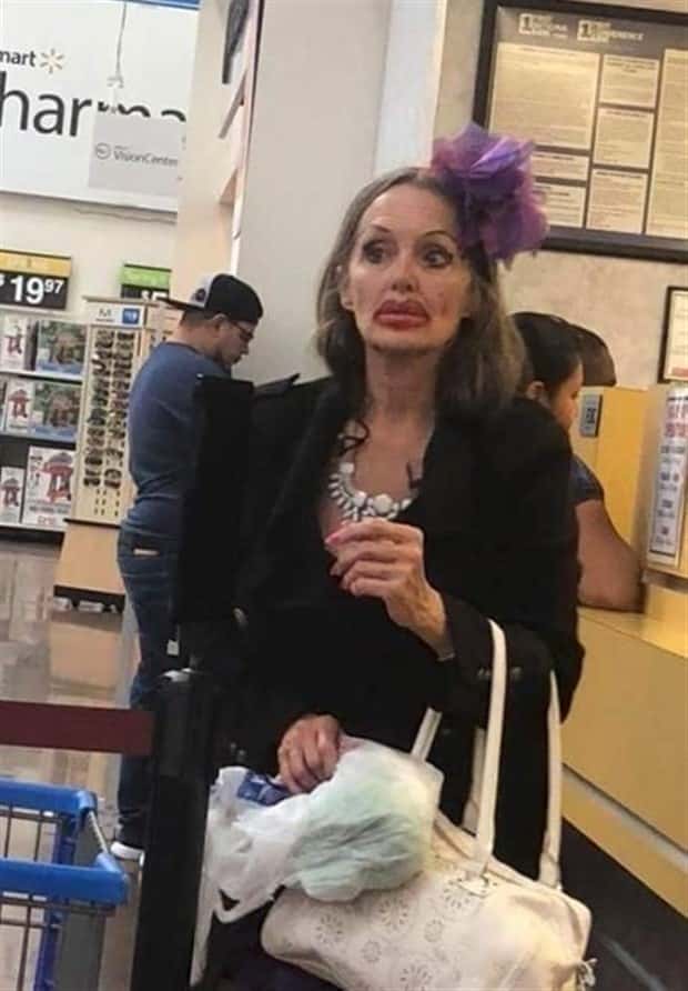 Welcome to Walmart #39 (21 photos)