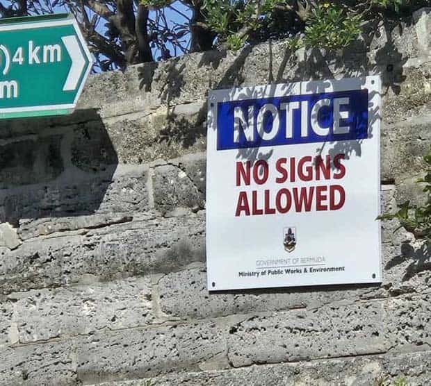 30 Confusing Signs That Are Actually Funny (30 photos)