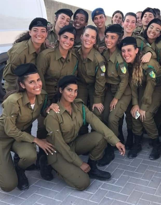 Israeli Army Girls Who Stand Out (20 photos)