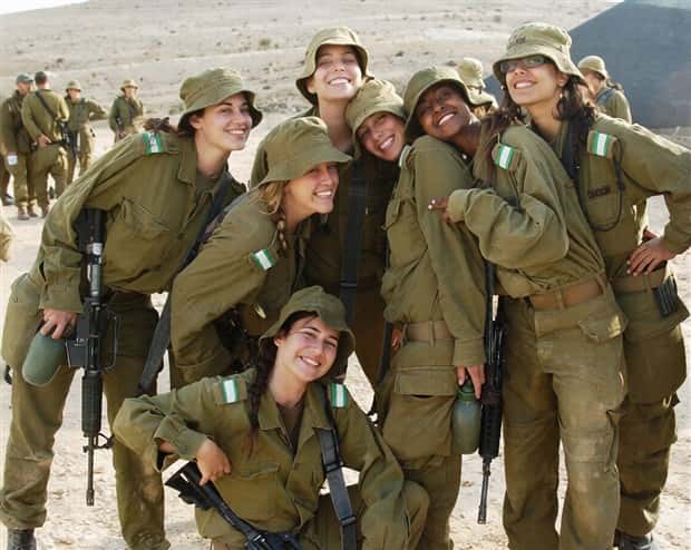 Israeli Army Girls Who Stand Out (20 photos)