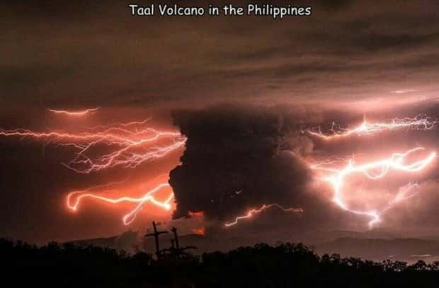 Interesting Pictures with Captions #194 (18 photos)