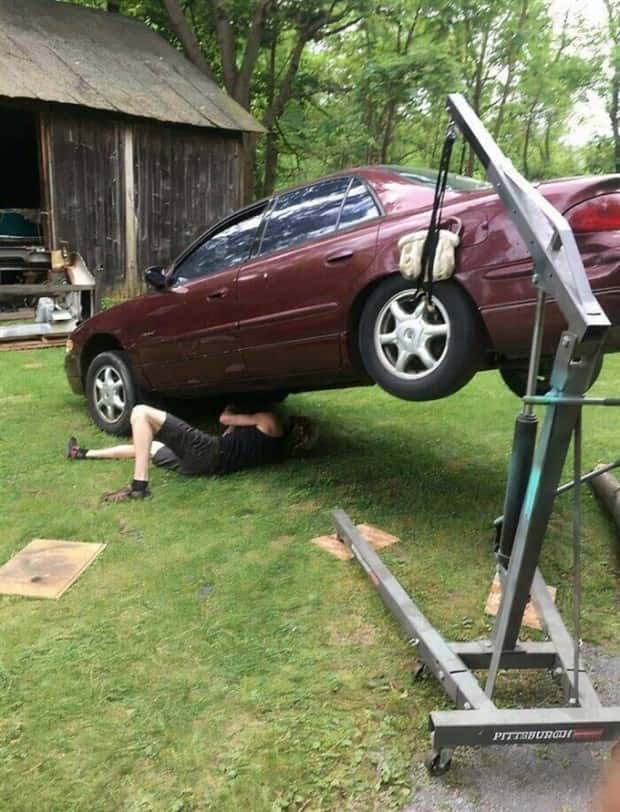 Ridiculous Safety Fails #28 (22 photos)