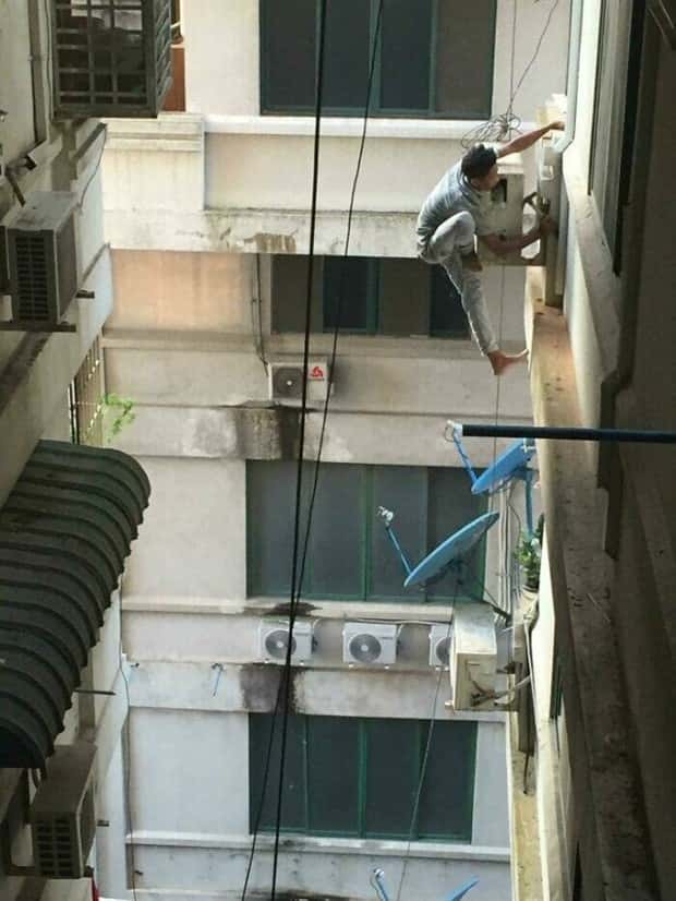 Ridiculous Safety Fails #28 (22 photos)