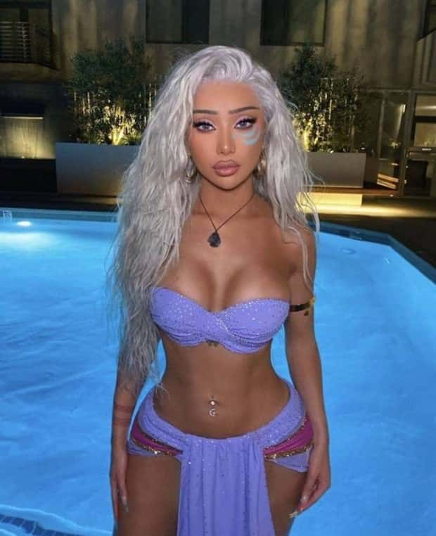 Hot Cosplay Girls #68 (24 photos)