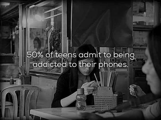 Alarming Stats Reveal Our Phone Obsession (12 photos)