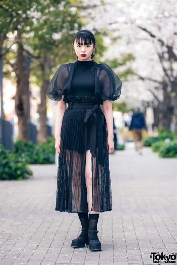 Eccentric Tokyo Fashionistas Shaping Street Trends (40 photos)