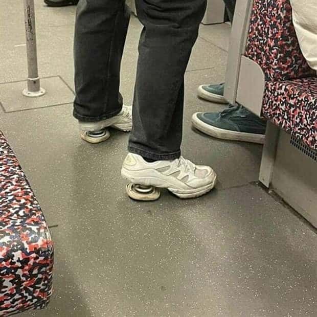 Crazy Daily Life Inside Berlins U Bahn (39 photos)