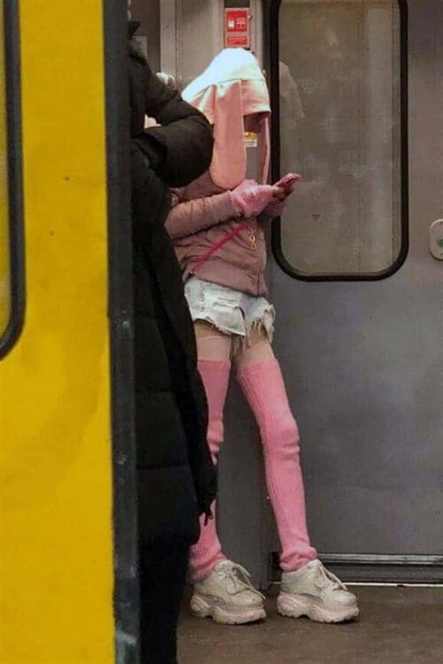 Crazy Daily Life Inside Berlins U Bahn (39 photos)