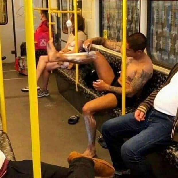 Crazy Daily Life Inside Berlins U Bahn (39 photos)