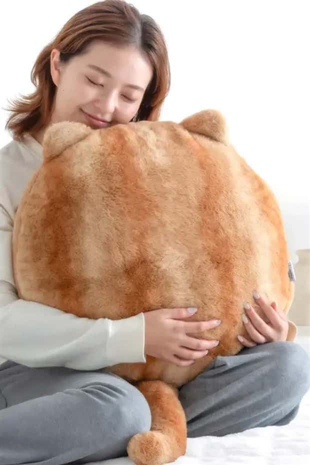 Cozy Cat themed Bedware (9 photos)