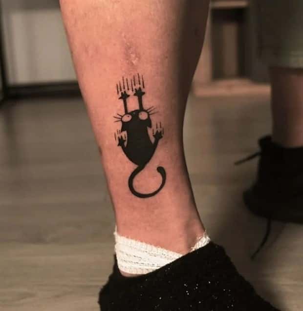 Creative Cover Ups for Scars and Failed Tattoos (23 photos)