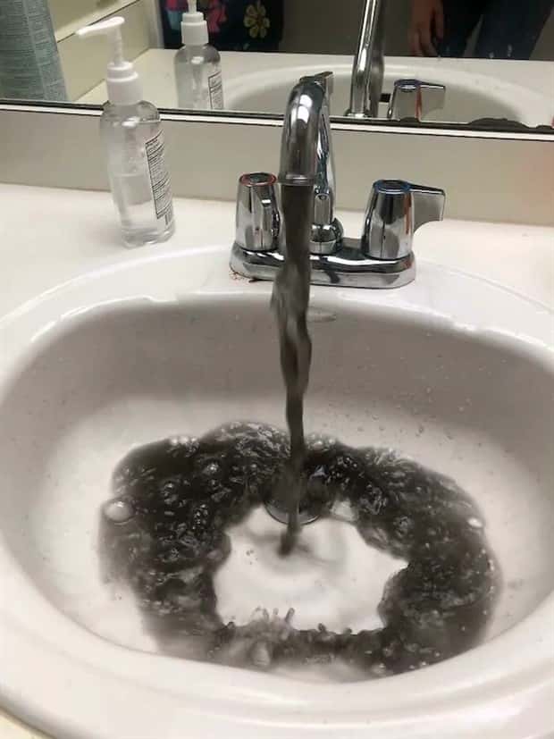 27 Cursed Visuals To Ruin Your Sleep (27 photos)
