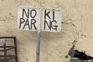 Funny Signs That Need Better Typography (34 photos)