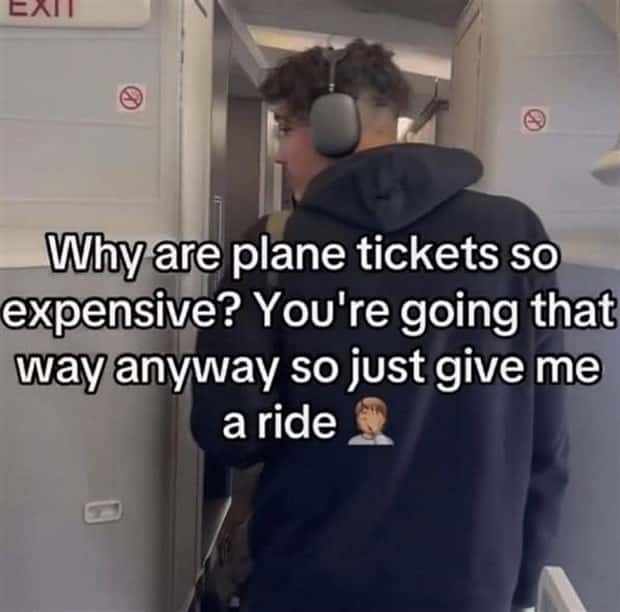 25 TikTok Screenshots That Kill Brain Cells (25 photos)